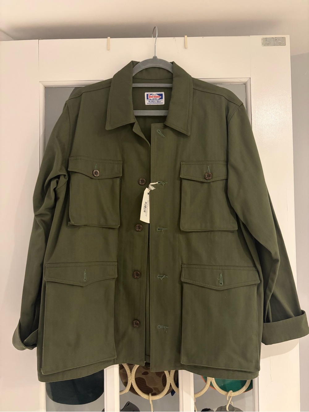 Men's Military Field Jacket in Olive Green with Four-Pocket Utility Design